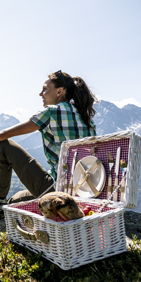 Picknick auf Motta Naluns im Unterengadin