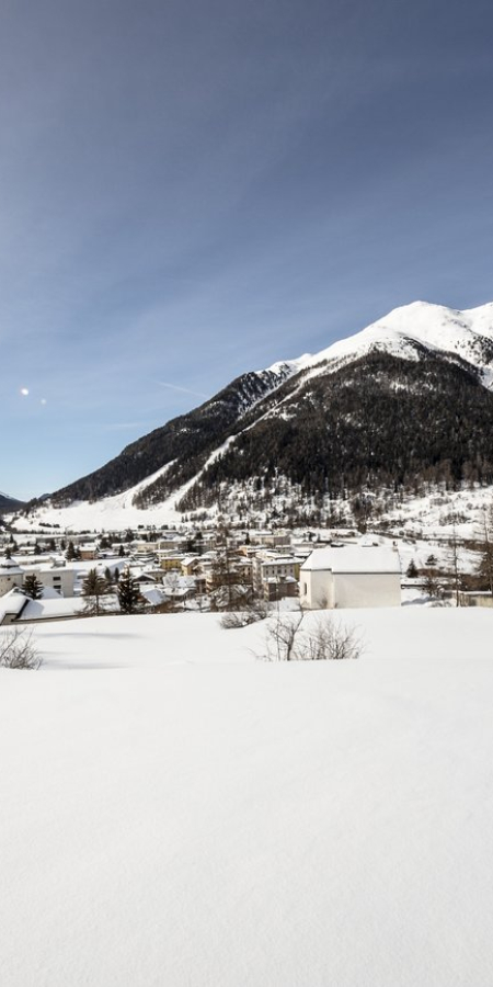 Zernez Dorfbild Winter