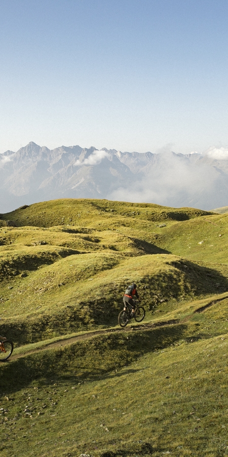 Hochebene zwischen Piz Clünas und Piz la Greala