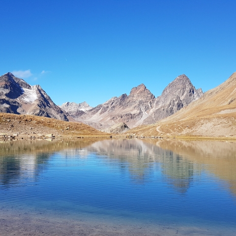 Lai Blau in Engadin Scuol Zernez Lai Blau in Engadin Scuol Zernez