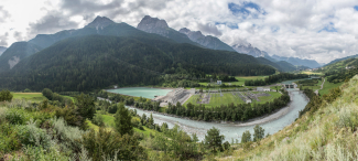 Wasserkraftwerk Scuol im Engadin im Sommer Wasserkraftwerk Scuol im Engadin im Sommer