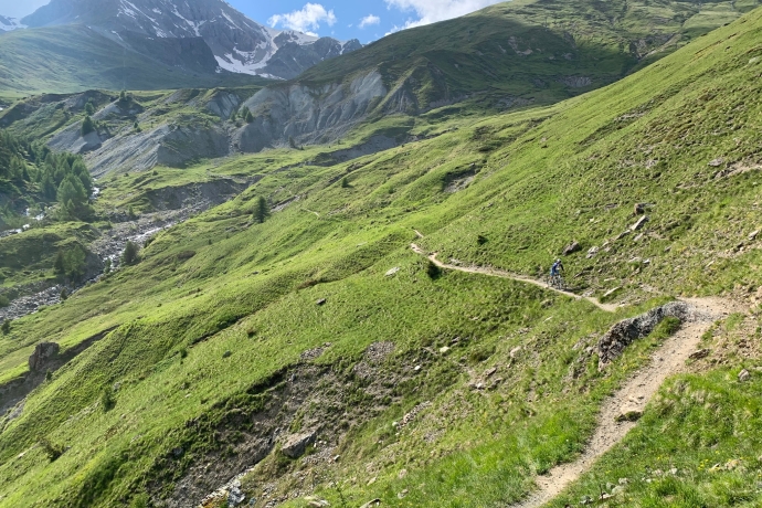 Bike-Tour Sentiago Loop auf Motta Naluns. Bike-Tour Sentiago Loop auf Motta Naluns.