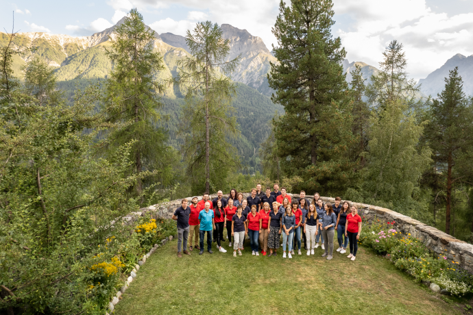 TESSVM-Teamfoto 2022 TESSVM-Teamfoto im Parkin Not Vital in Sent