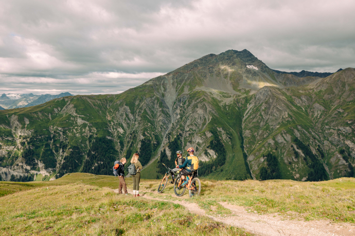Biker und Wanderer Fairtail Kampagne