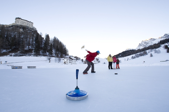 Eissport im Unterengadin. Eissport im Unterengadin.